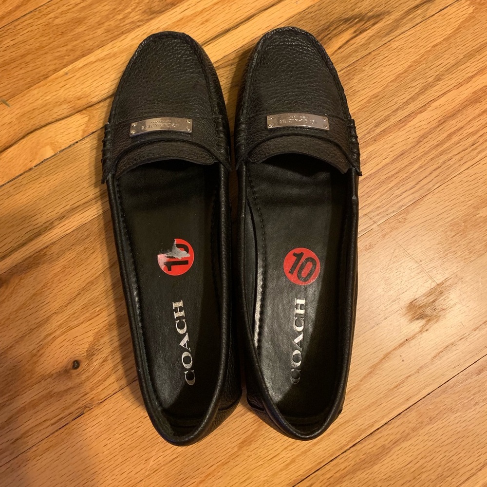 Coach flats